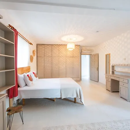 Apartment Shato Turgut Daily Weekly